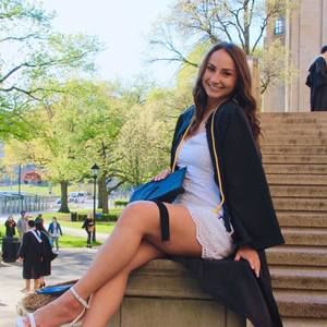 Meet your Posher, Nicole